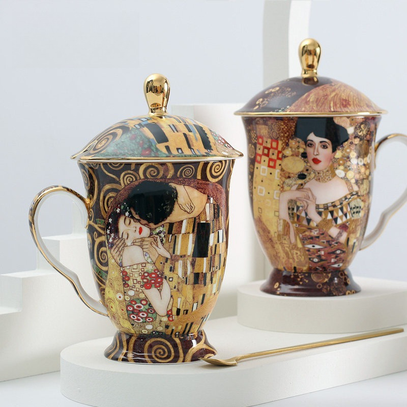 Celadon Ceramic Cup - كوب سيراميك أوروبي مع غطاء وملعقة،