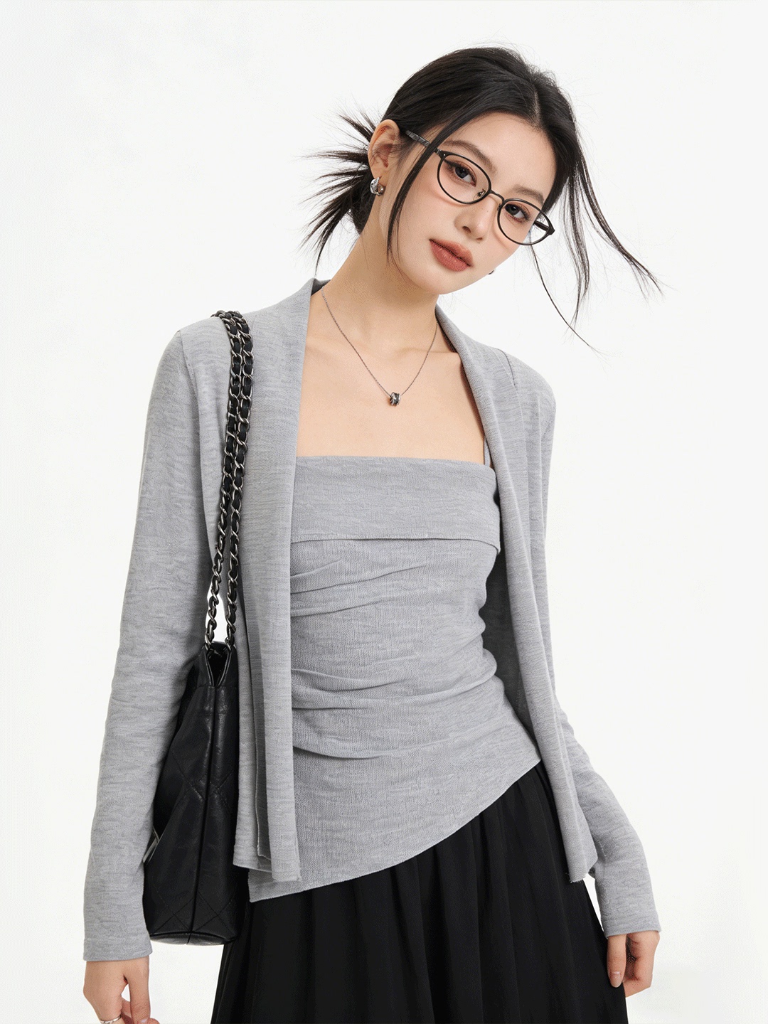 طقم كارديجان قصير محبوك من قطع - مراجعة Korean Lifestyle & Kids Boutique وسعره